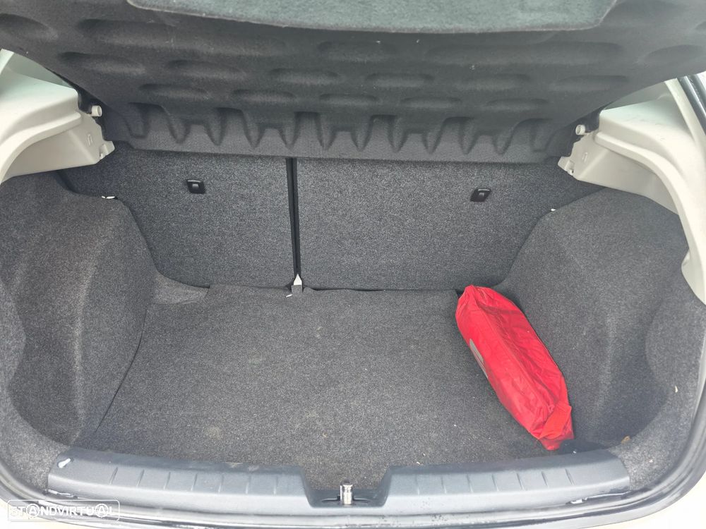 SEAT Ibiza 1.4 TDI FR - 11