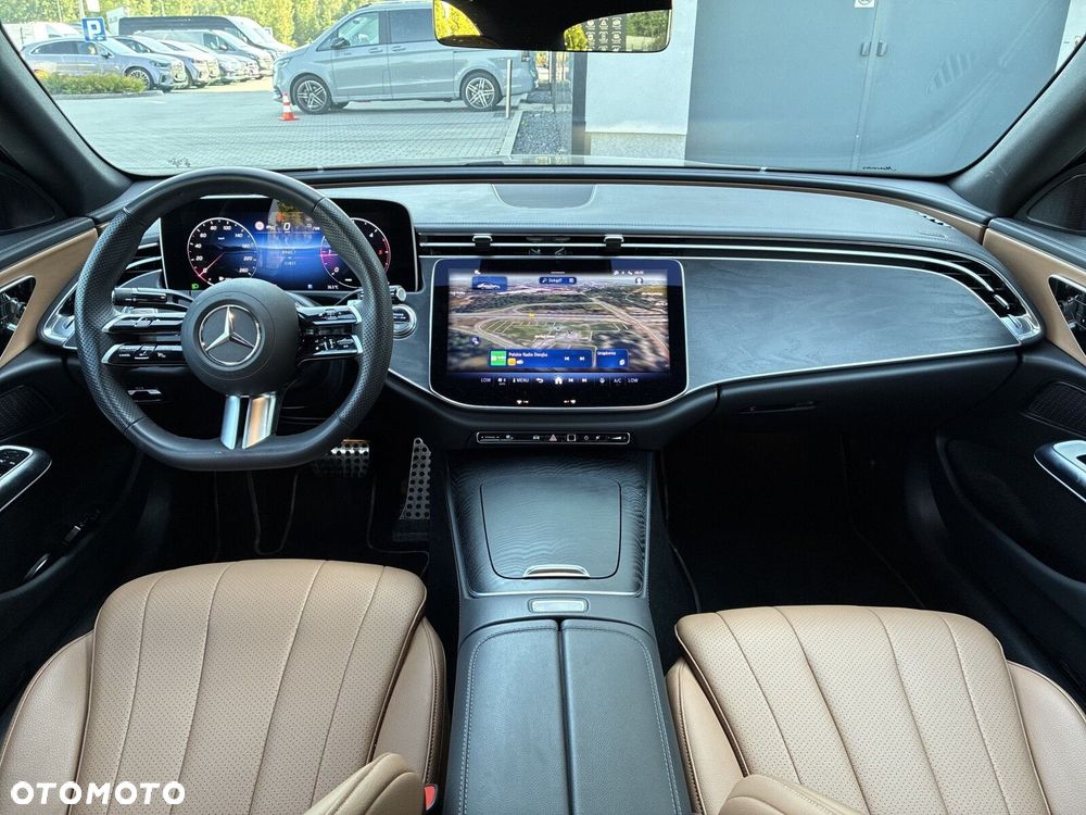 Mercedes-Benz Klasa E 220 d mHEV 4-Matic AMG 9G-Tronic - 13