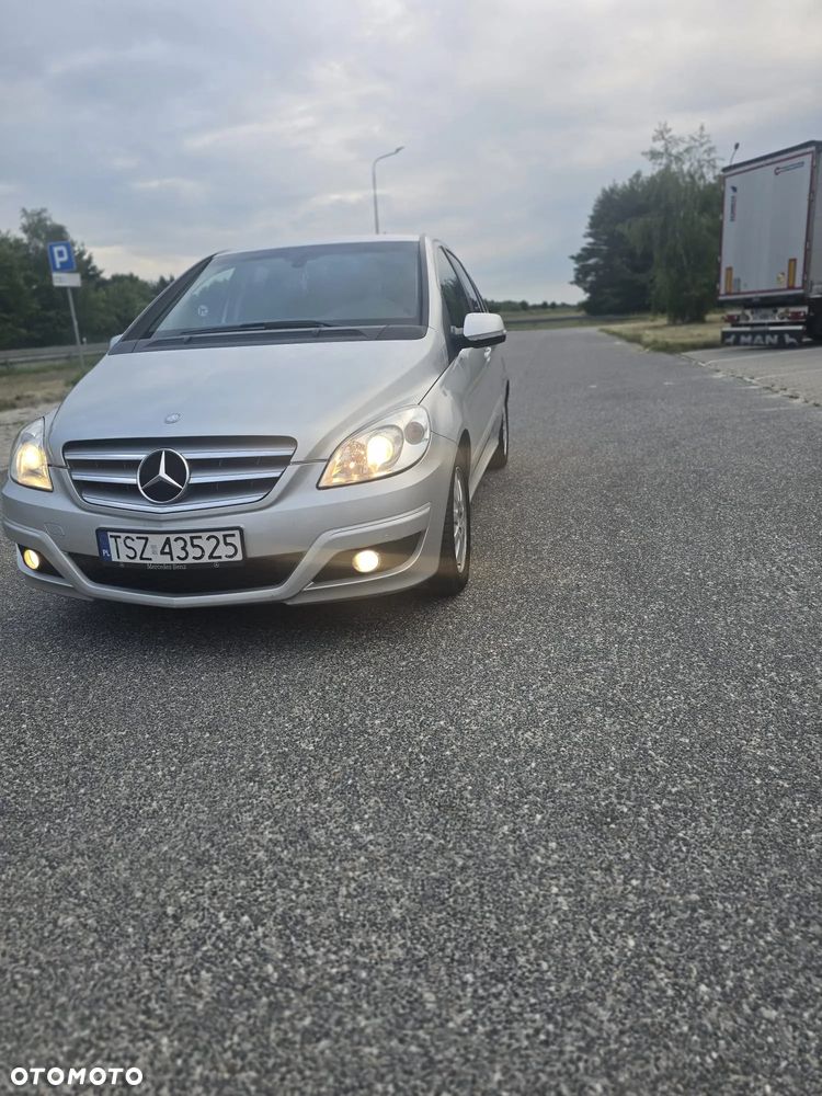 Mercedes-Benz 280 - 3