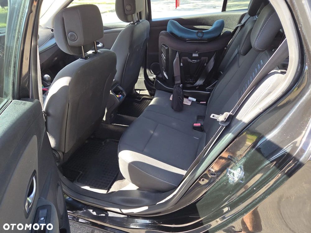 Renault Megane 1.5 dCi Confort Authentique - 13