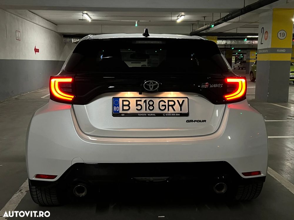 Toyota Yaris - 6