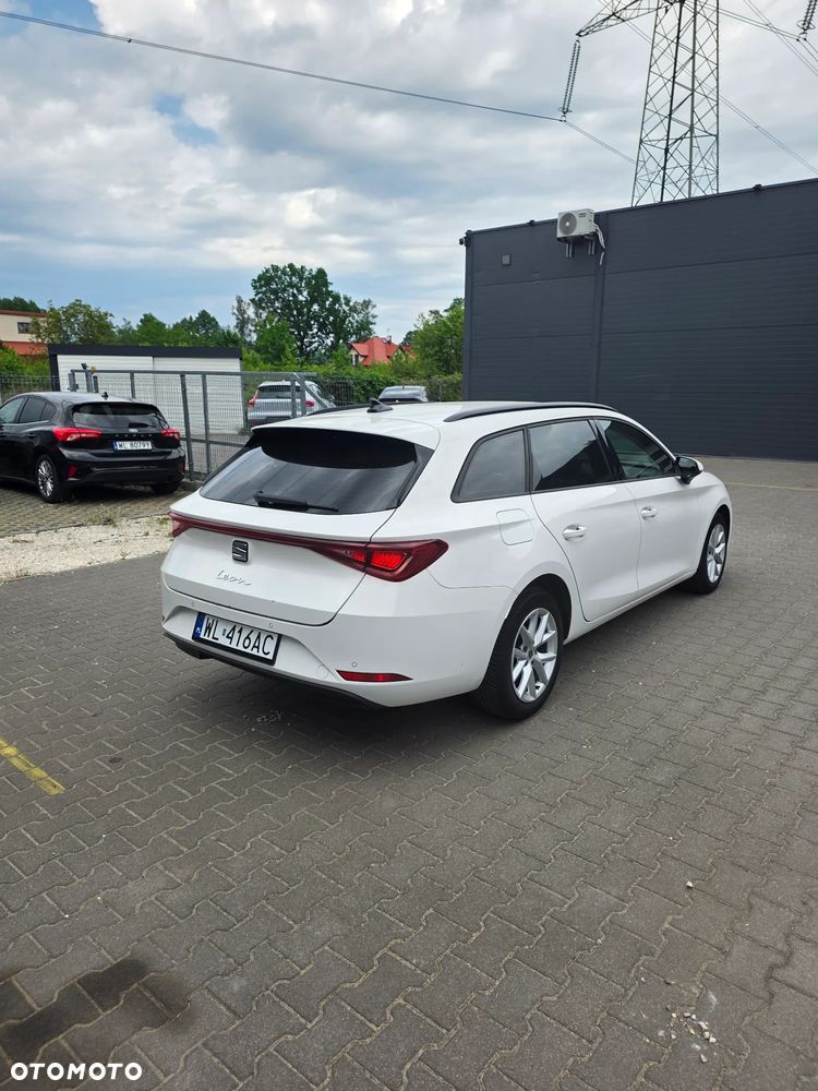 Seat Leon 1.5 eTSI OPF DSG Style - 4