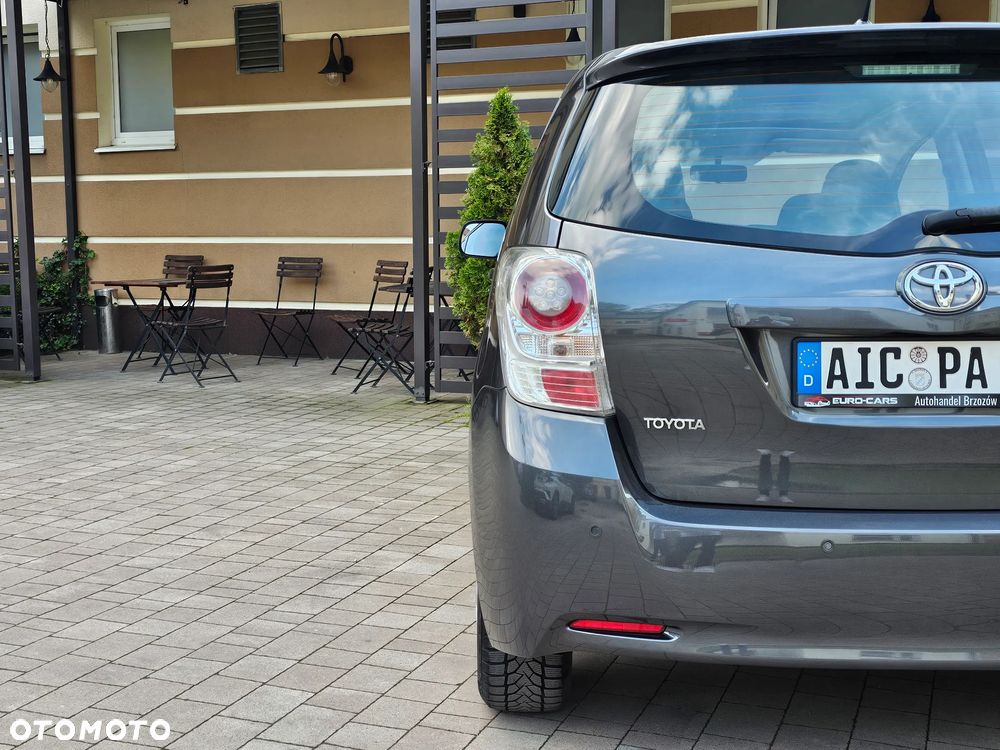 Toyota Verso 1.8 5-Sitzer Comfort - 38