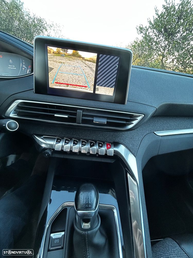 Peugeot 3008 BlueHDi 120 Stop & Start Allure - 17