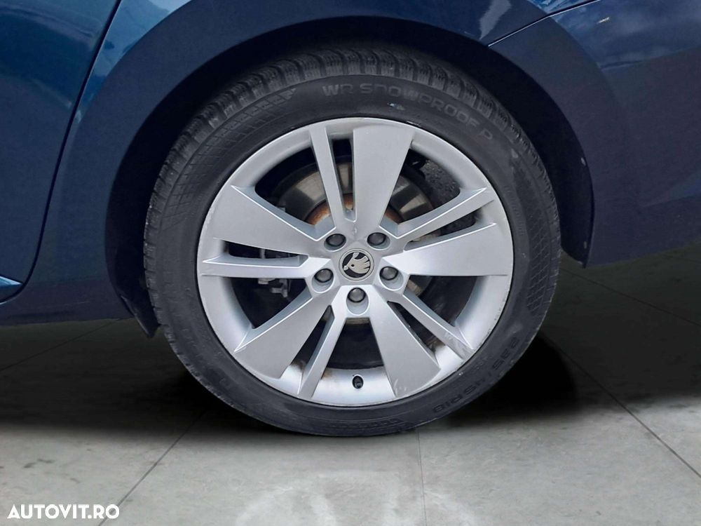 Skoda Superb 2.0 TDI DSG Style - 22