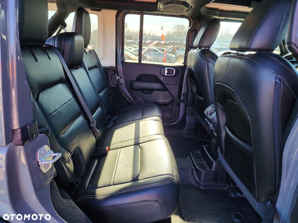 Jeep Wrangler Unlimited 3.6 Automatik Sahara - 7