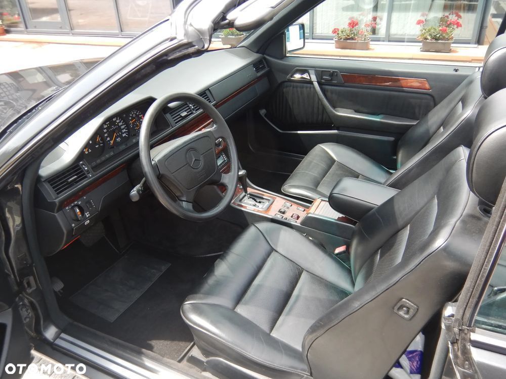 Mercedes-Benz W124 (1984-1993) - 37
