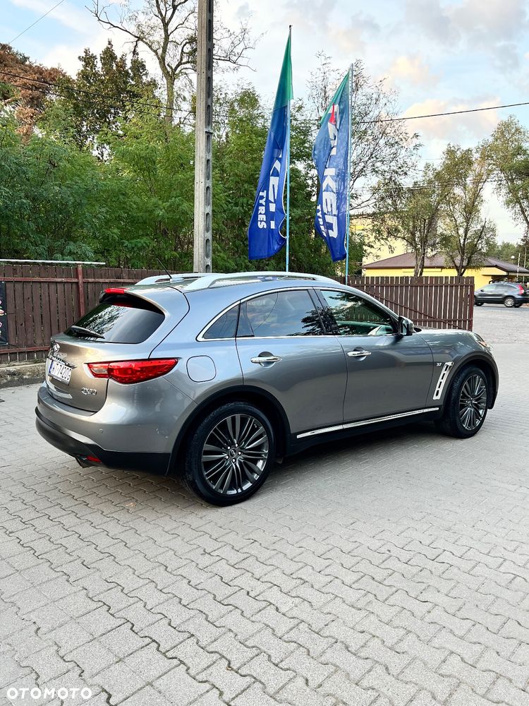 Infiniti QX70 3.7 AWD GT Premium - 13