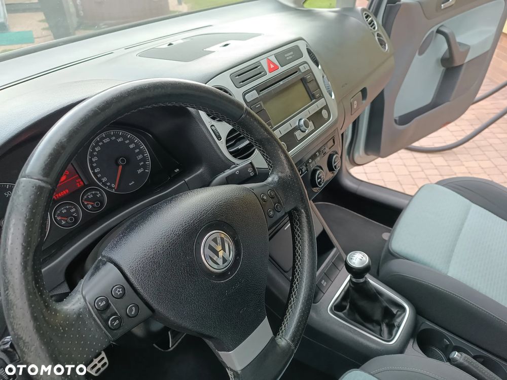 Volkswagen Golf Plus 1.4 TSI CrossGolf - 26