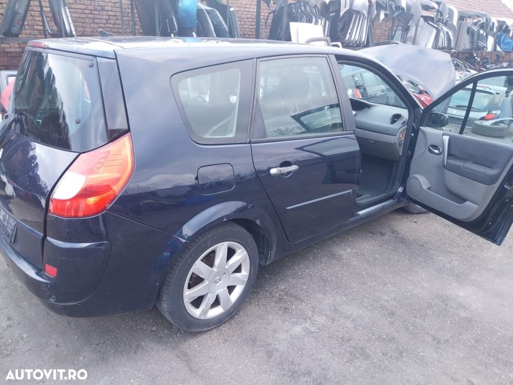 DEZMEMRAM RENAULT GRAND SCENIC 2 - 5