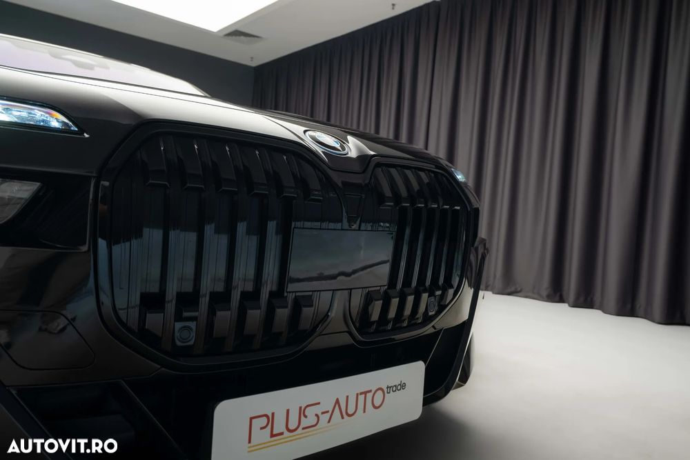 BMW Seria 7 750e xDrive AT PHEV - 34