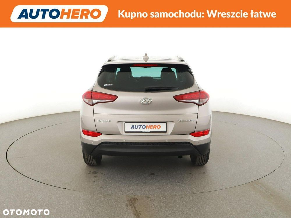 Hyundai Tucson 1.6 GDi 2WD Select - 7