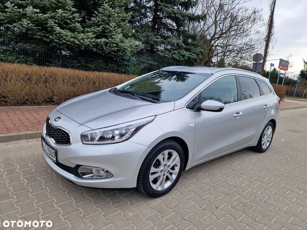 Kia Ceed 1.6 GDI L - 17