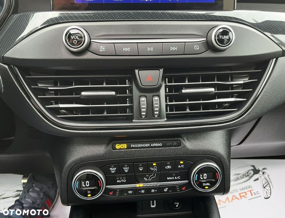 Ford Focus - 22