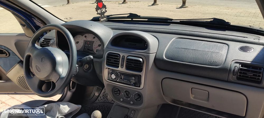Renault Clio 1.2 MTV - 4