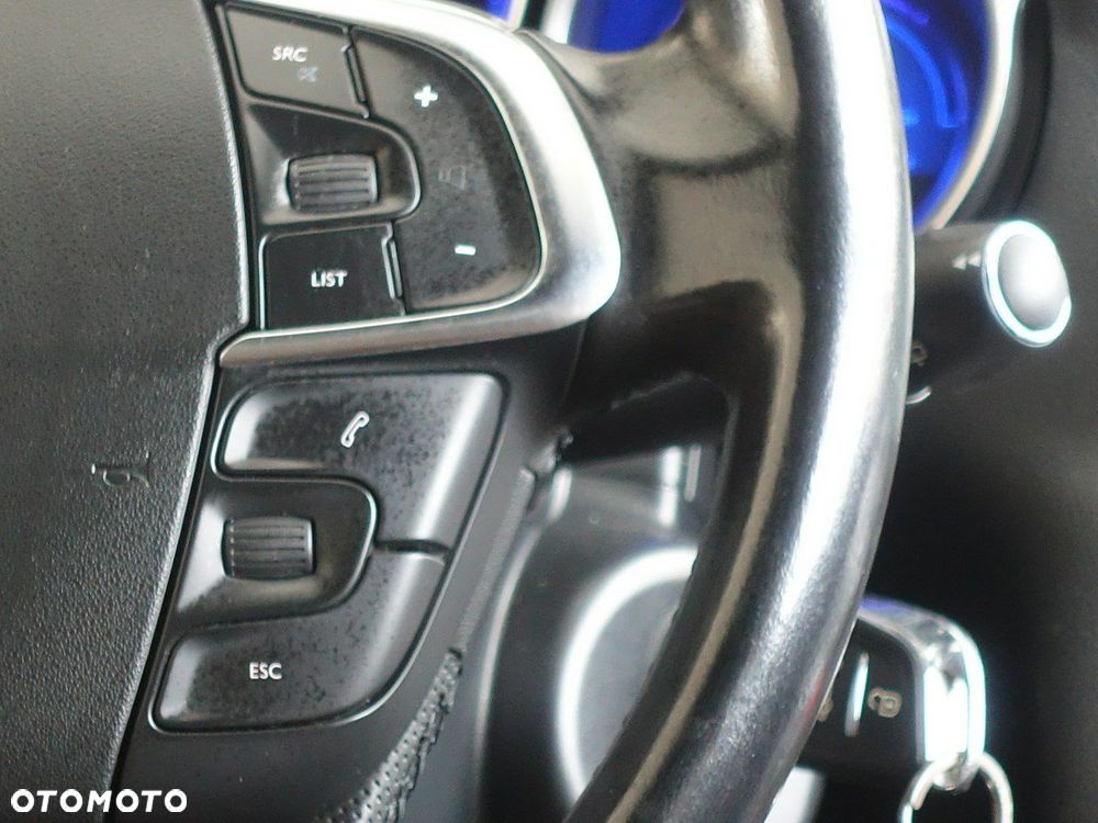 Citroën DS4 HDi 165 SportChic - 28