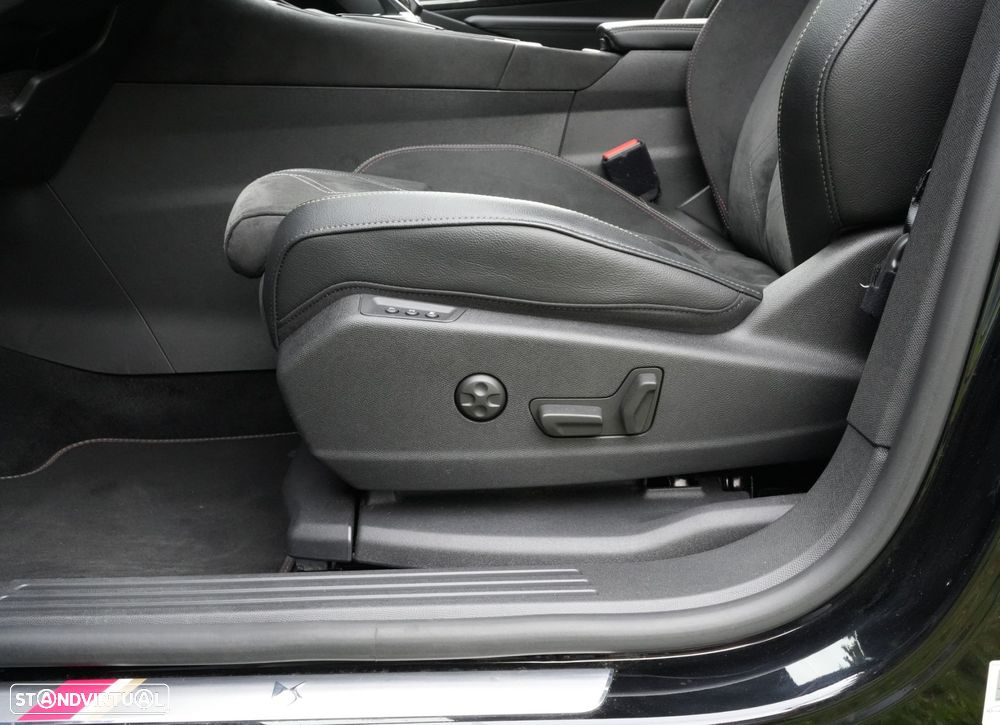 DS DS7 Crossback E-Tense Performance Line+ EAT8 - 18
