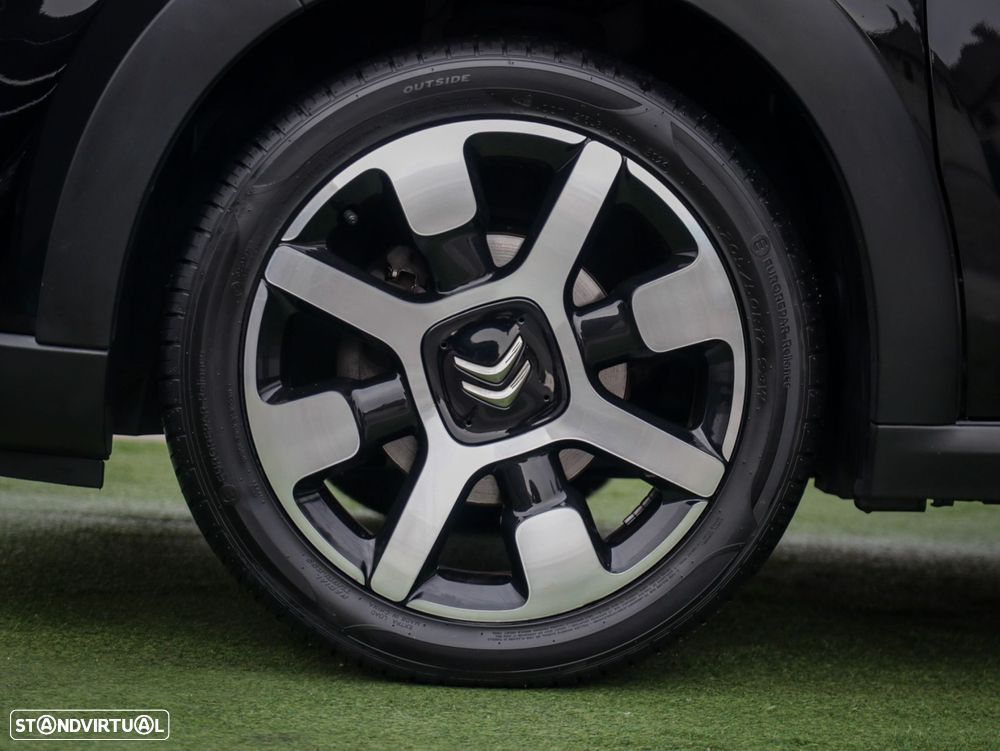 Citroën C3 1.2 PureTech Shine EAT6 - 12