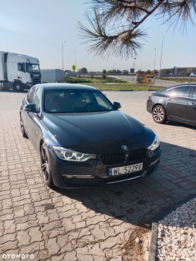 BMW Seria 3 318d Blue Performance Luxury Line - 1
