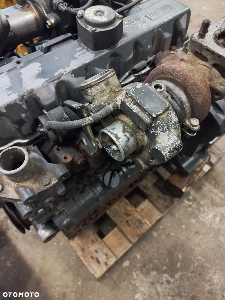 Silnik KUBOTA V3307-DI-T-EU7,BLOK,WAŁ,pompa wtryskowa,głowica,turbo - 10