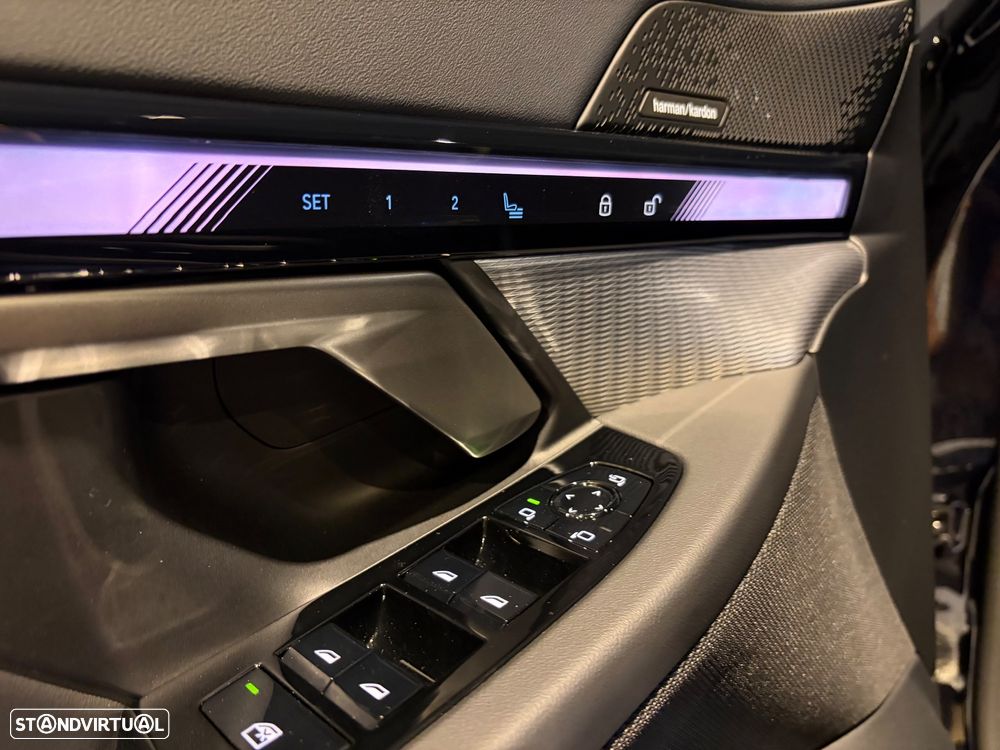 BMW i5 eDrive40 Pack Desportivo M Pro - 19