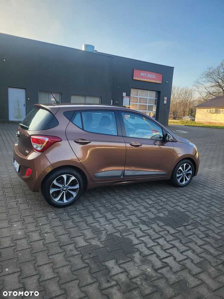 Hyundai i10 1.2 YES!+ - 12
