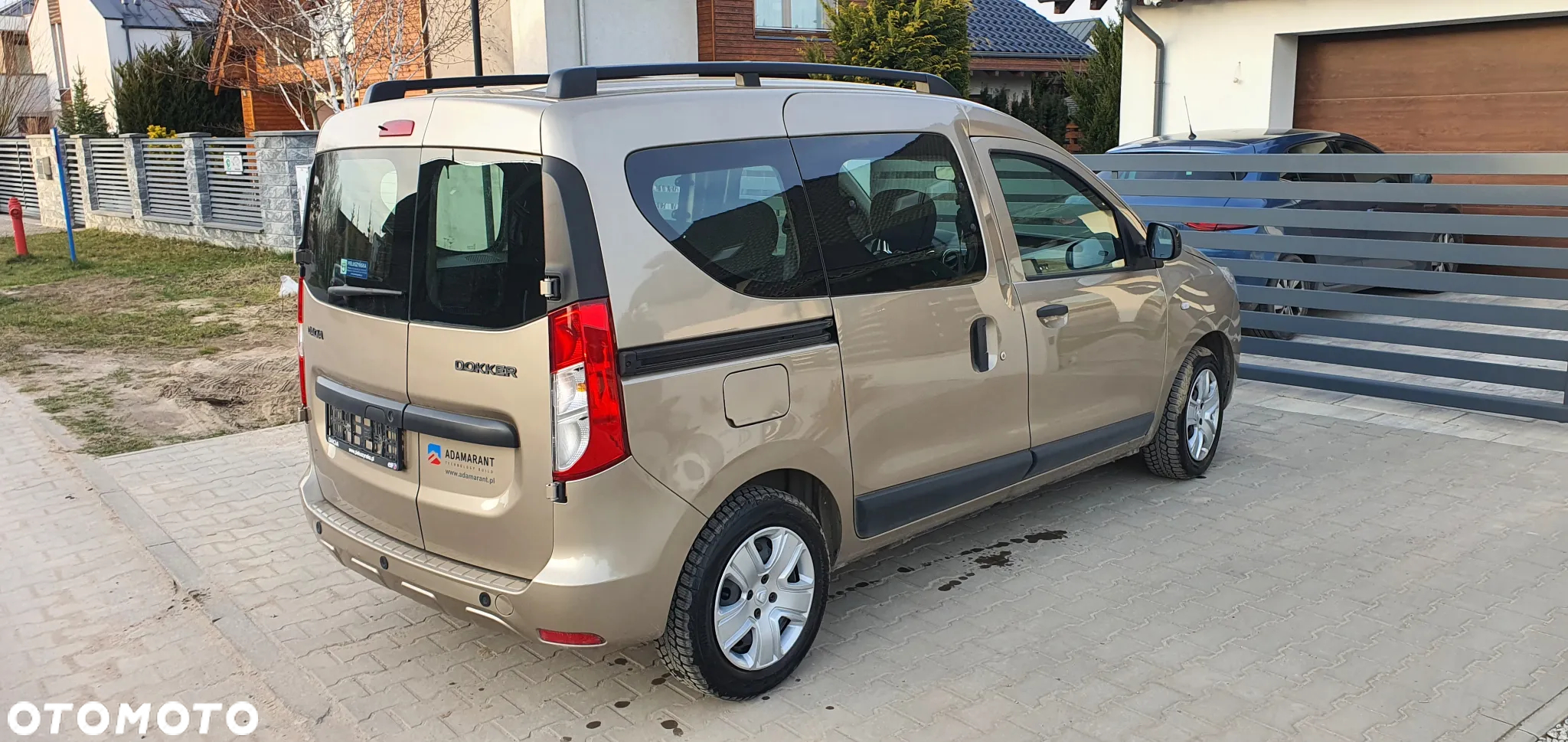 Dacia Dokker 1.5 Blue dCi Laureate - 3