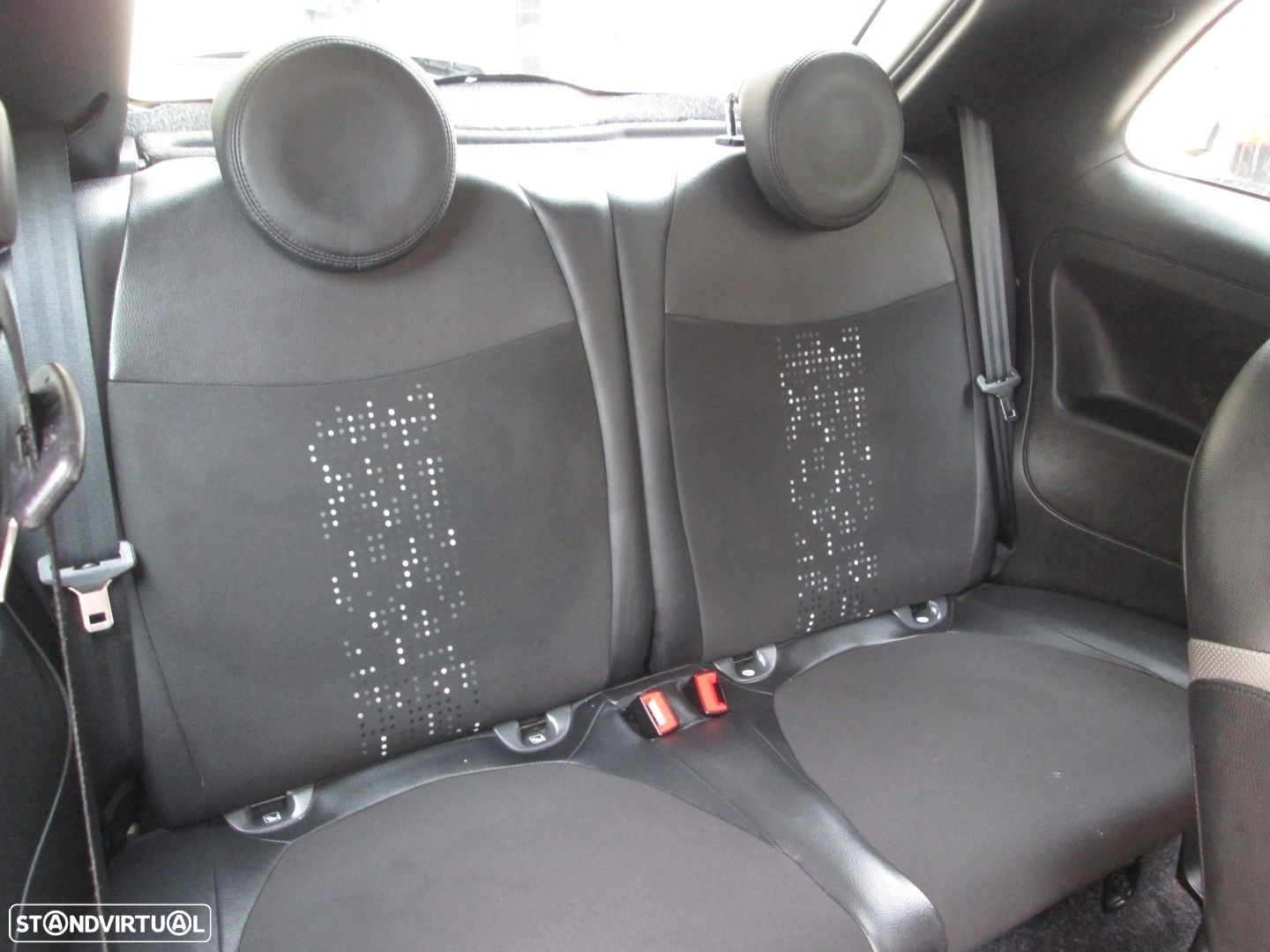 Fiat 500 1.0 Hybrid Sport - 29
