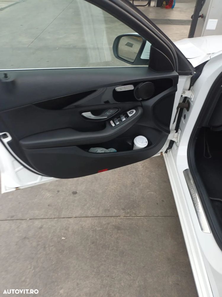 Mercedes-Benz C - 20