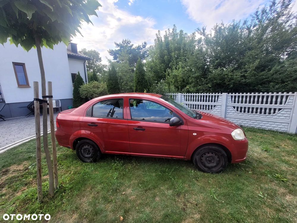 Chevrolet Aveo 1.2 16V Base - 2