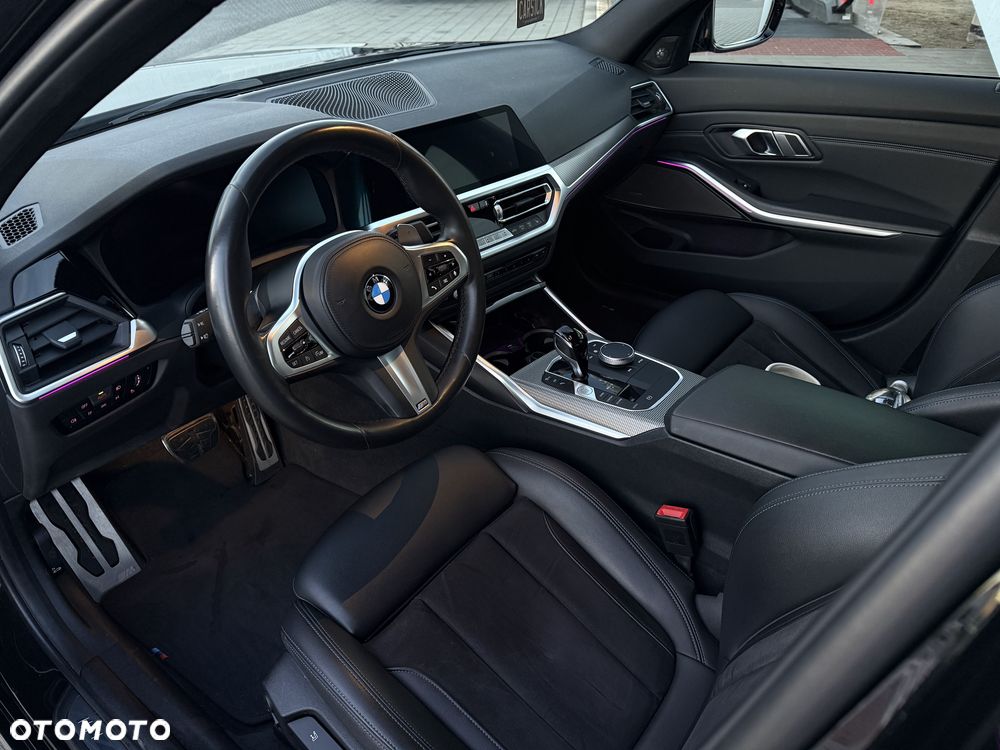 BMW Seria 3 M340i xDrive - 15