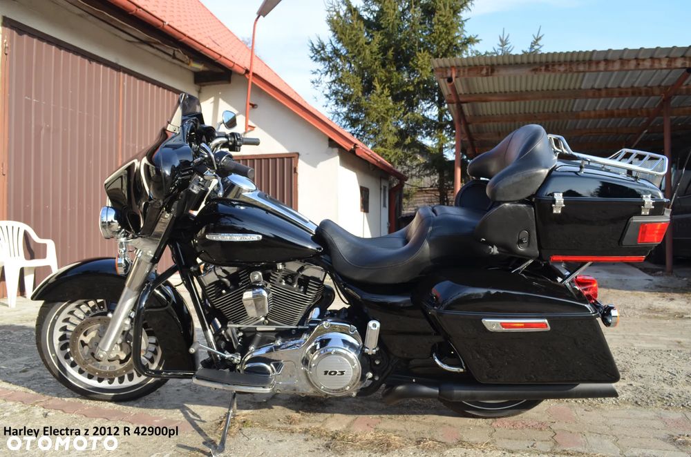 Harley-Davidson Touring Street Glide - 12