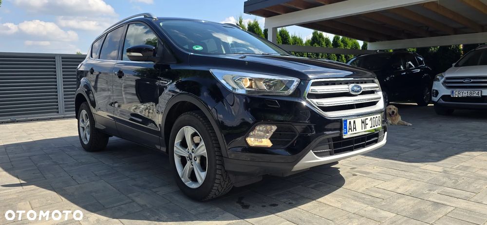 Ford Kuga 1.5 EcoBoost 2x4 Black & Silver - 6