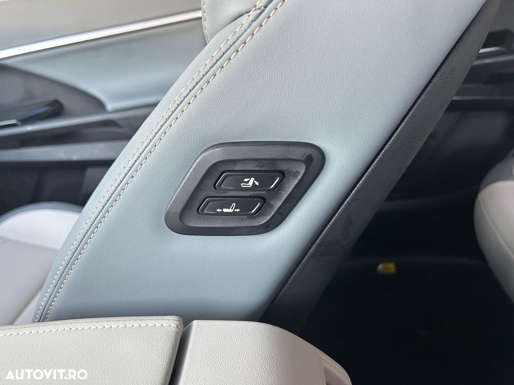 SsangYong Torres EVX 73.4 kWh Premium - 22