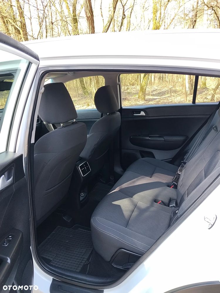 Kia Sportage 1.6 GDI 2WD DREAM-TEAM EDITION - 13