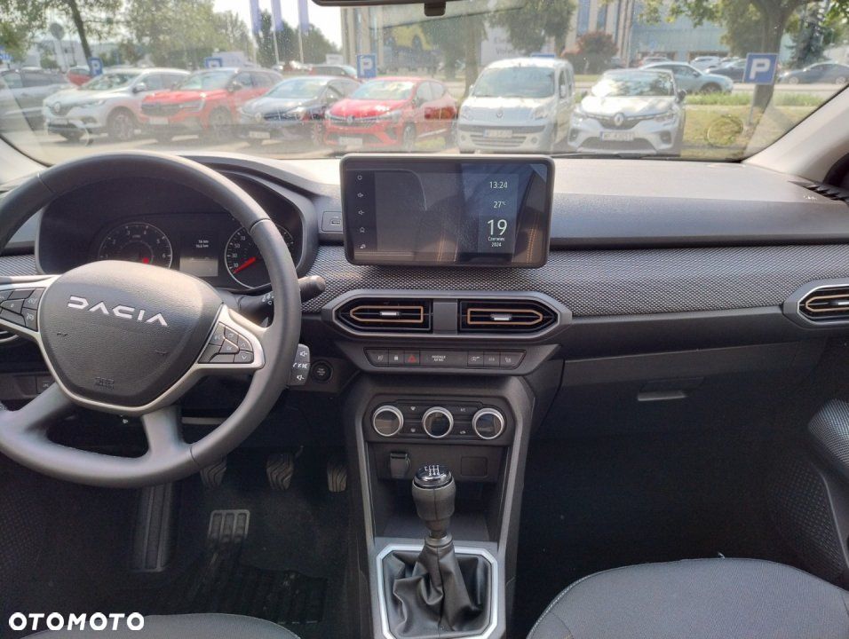 Dacia Sandero - 10