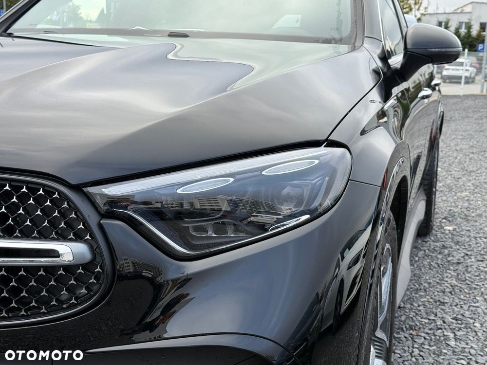 Mercedes-Benz GLC - 9