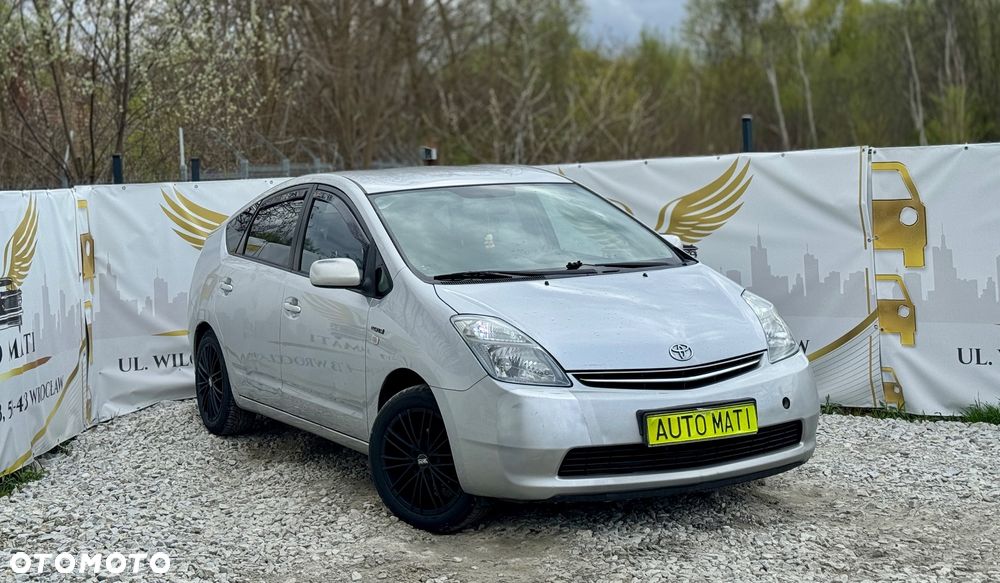 Toyota Prius 1.5 VVT-i Prestige - 2