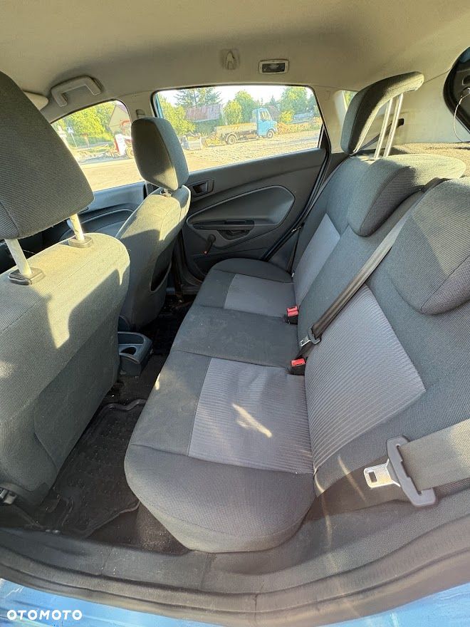Ford Fiesta 1.25 Trend - 13
