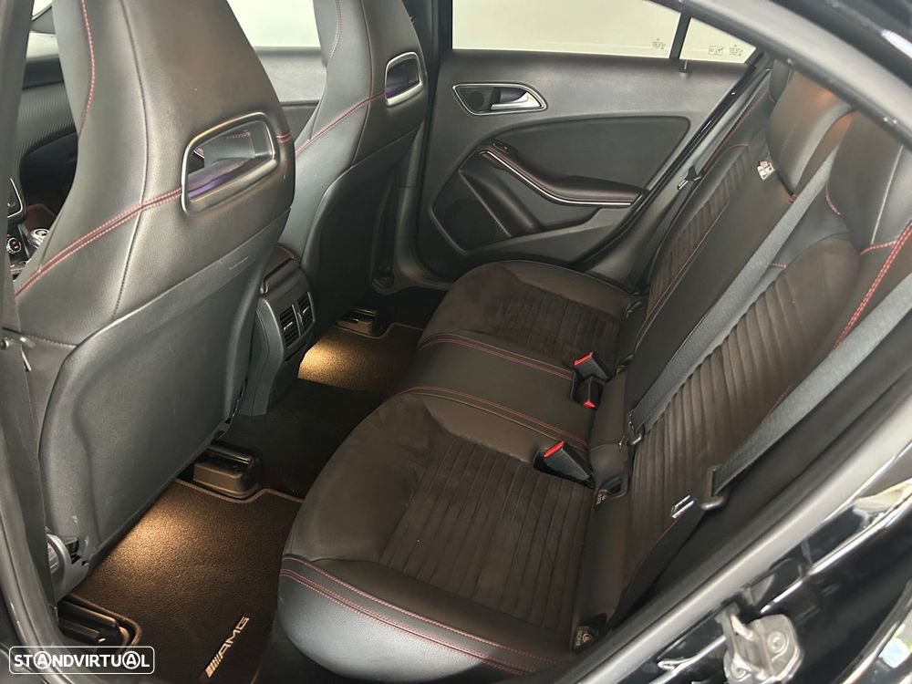 Mercedes-Benz A 200 d AMG Line - 14