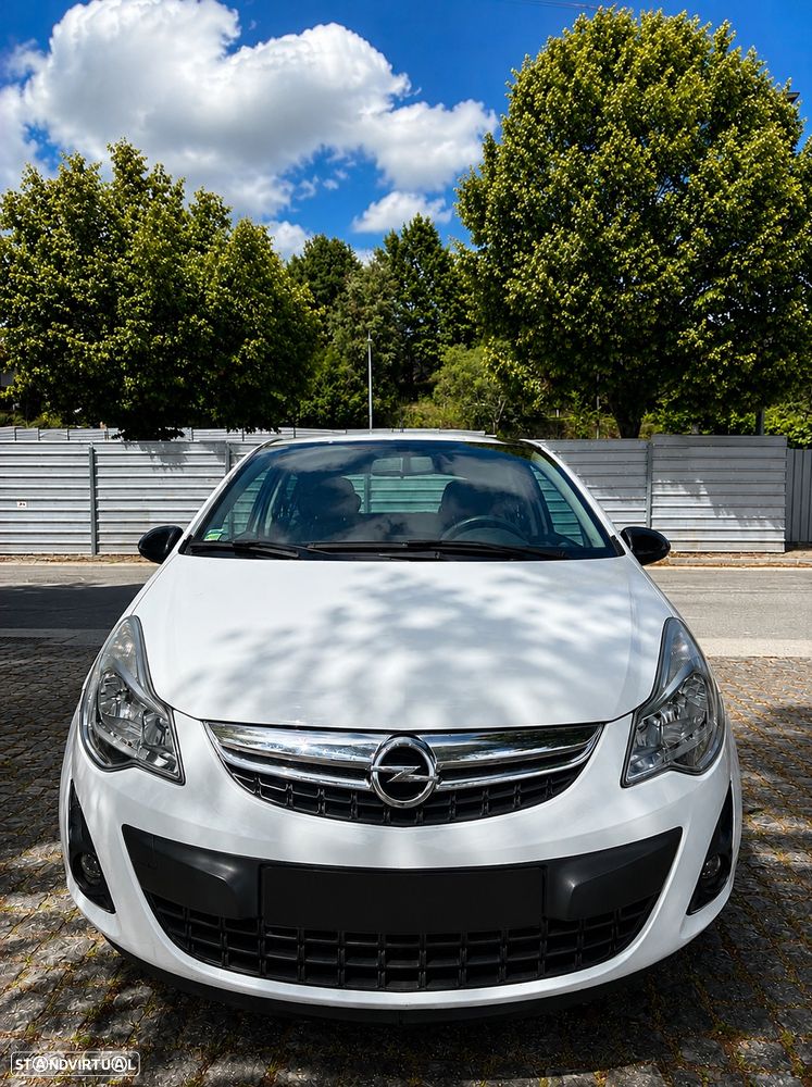 Opel Corsa 1.2 Black Edition - 2