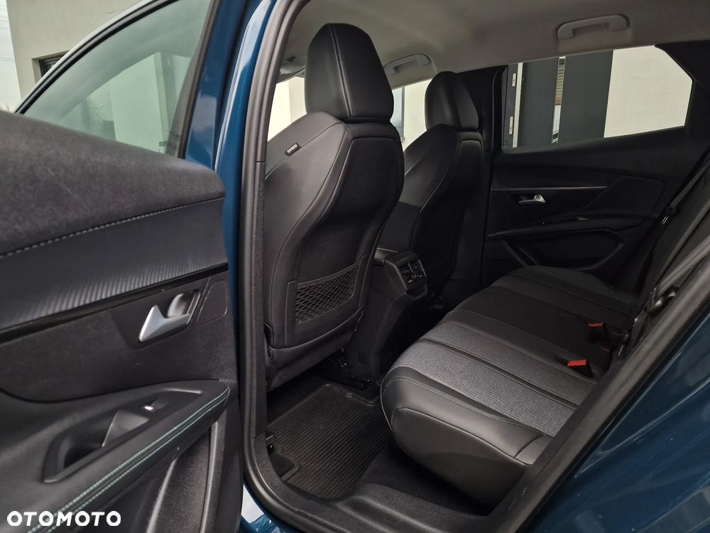 Peugeot 3008 1.5 BlueHDi Allure S&S - 25