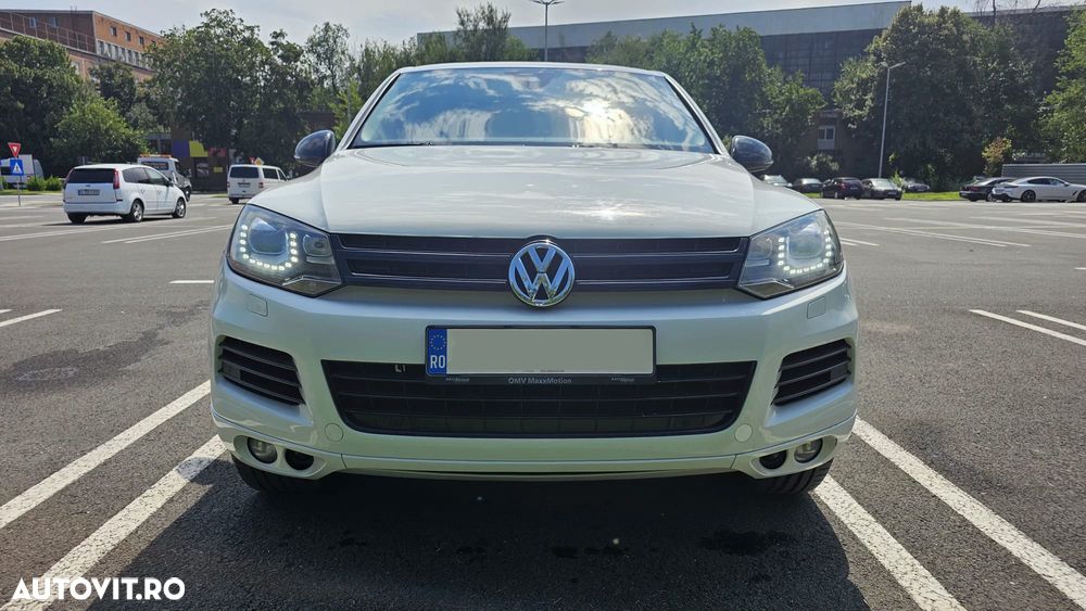 Volkswagen Touareg - 2