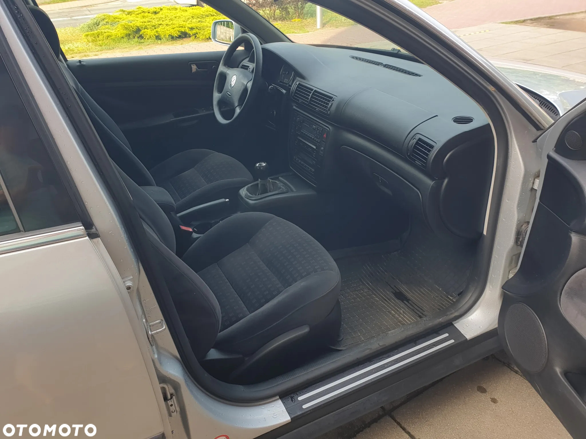 Volkswagen Passat 2.0 Comfortline - 13