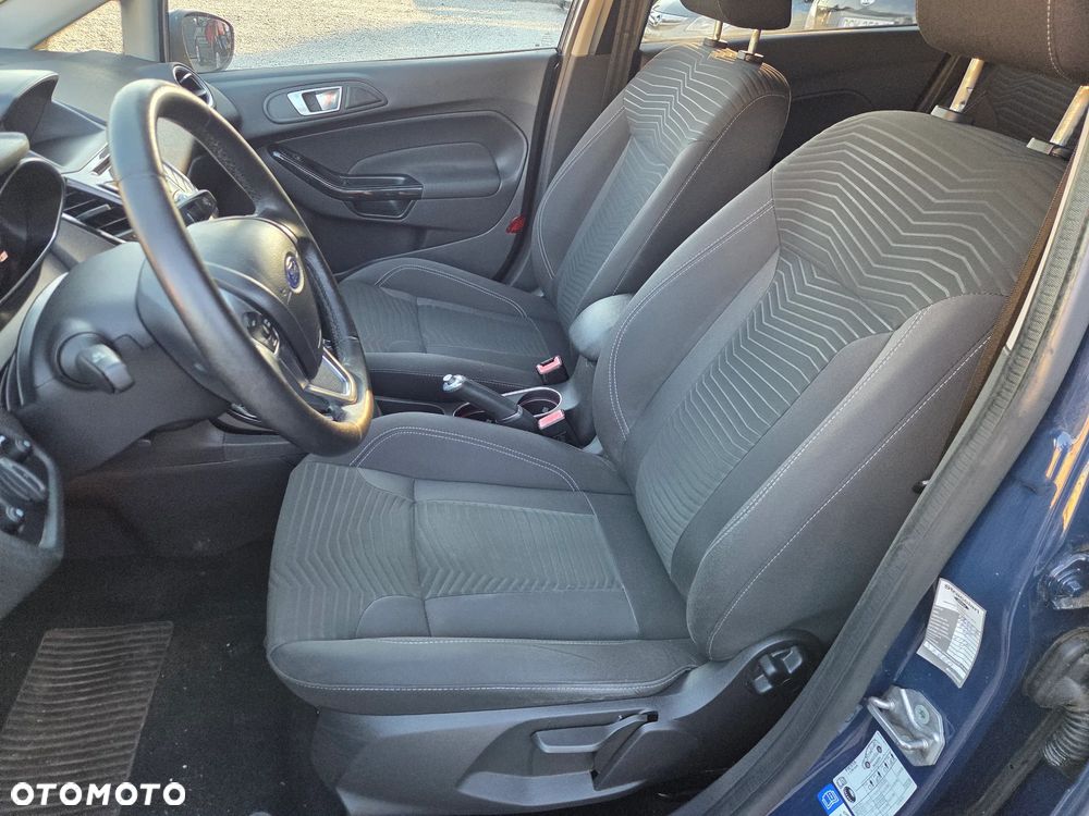 Ford Fiesta 1.4 Titanium - 18