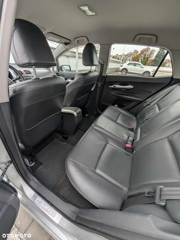 Toyota Auris - 5