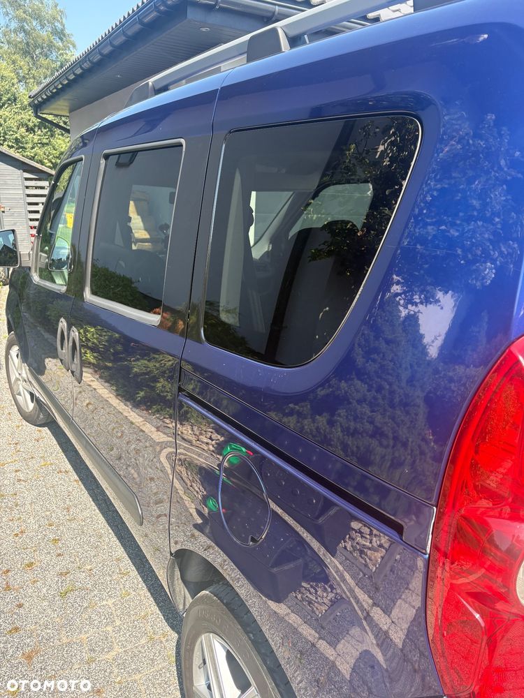 Fiat Doblo 1.4 T-Jet 16V Easy - 2