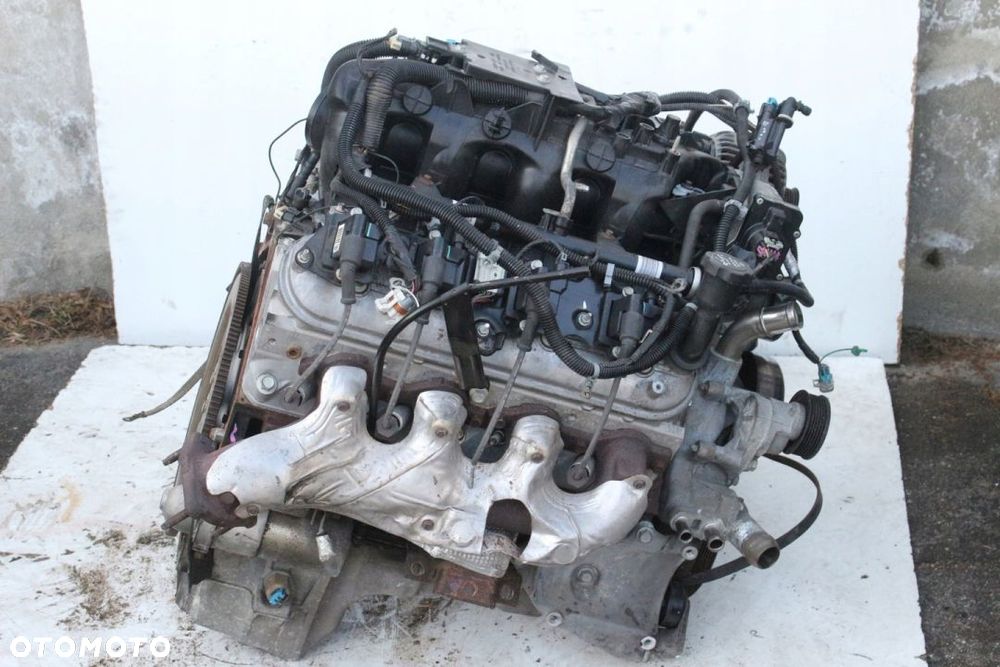 Silnik Kompletny Cadillac Escalade 6.0 - 1