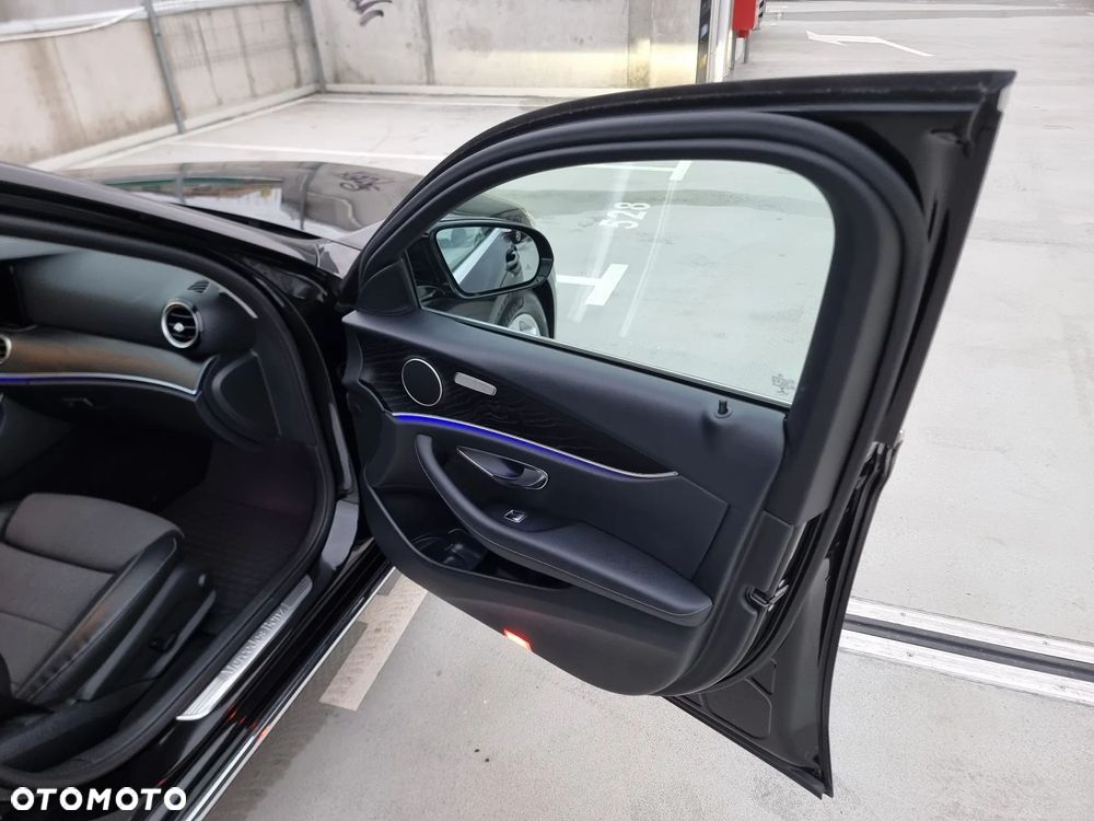 Mercedes-Benz Klasa E 220 d 9G-TRONIC Avantgarde - 10