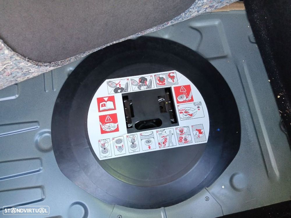 Renault Clio 0.9 TCe Limited - 22